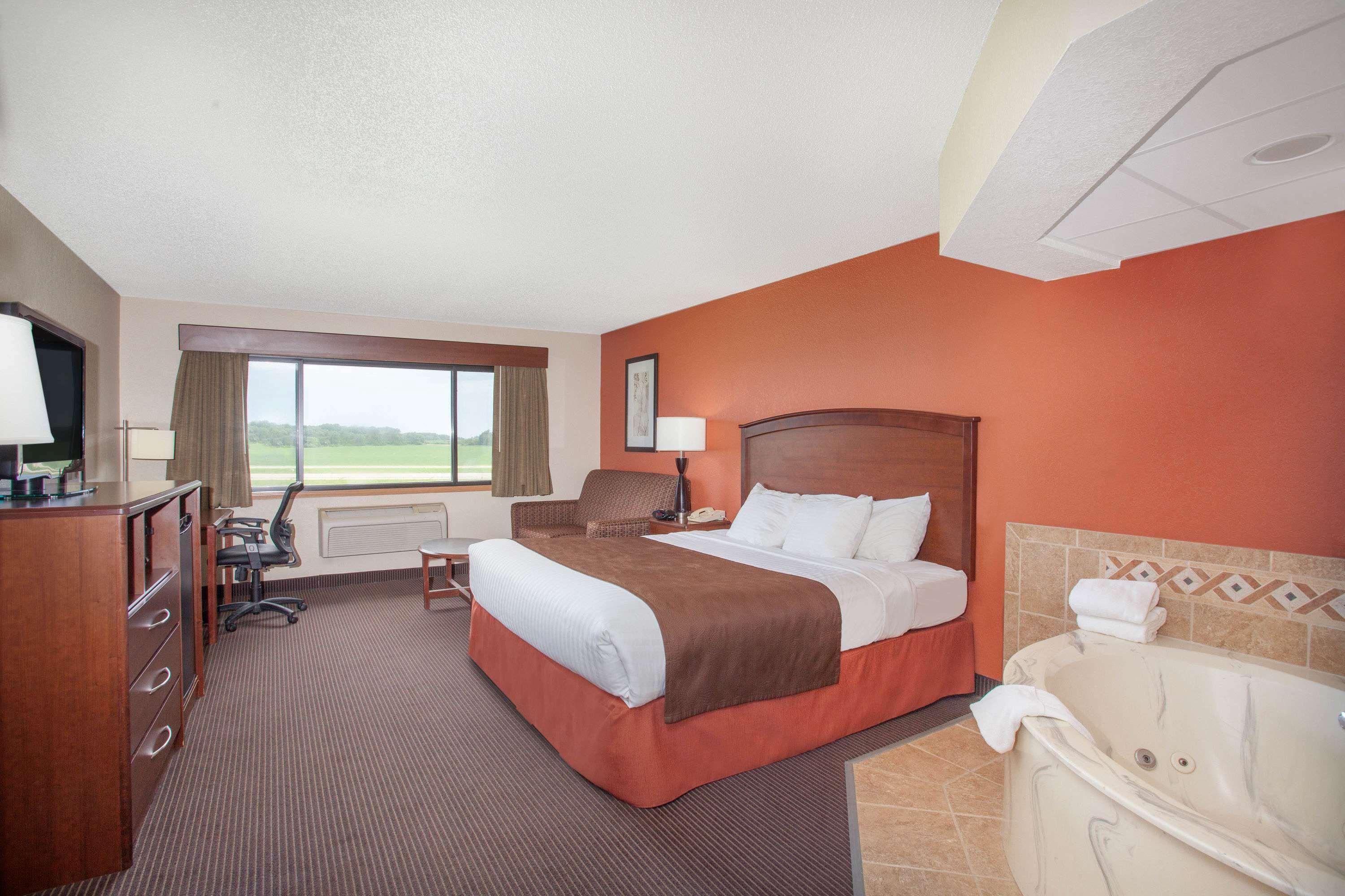 Americinn By Wyndham Albert Lea Exterior photo